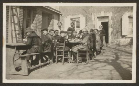 3 photos de Marguerite Bouscarrut 1929-1930