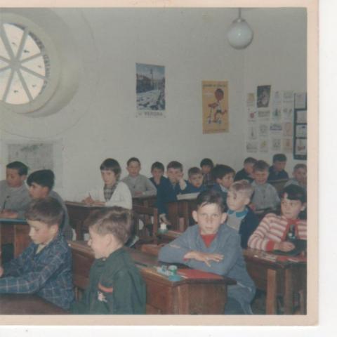 Premier poste Freinet à Dame-Marie-Orne (François Perdrial) 1967